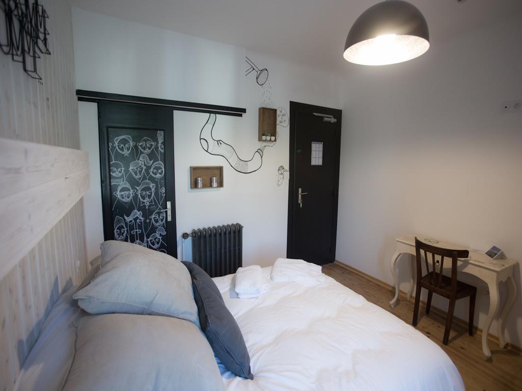 Mamie Jane Motel Aix-les-Bains Eksteriør billede